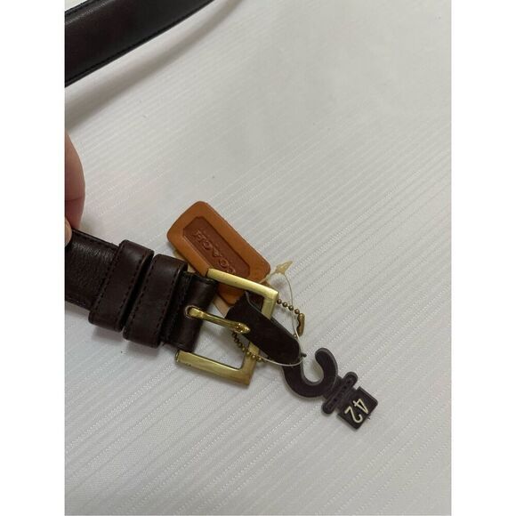 Vtg COACH 7602 Brown Belt Men’s 42 Cowhide Leather Solid Brass Buckle USA NOS - Picture 5 of 11